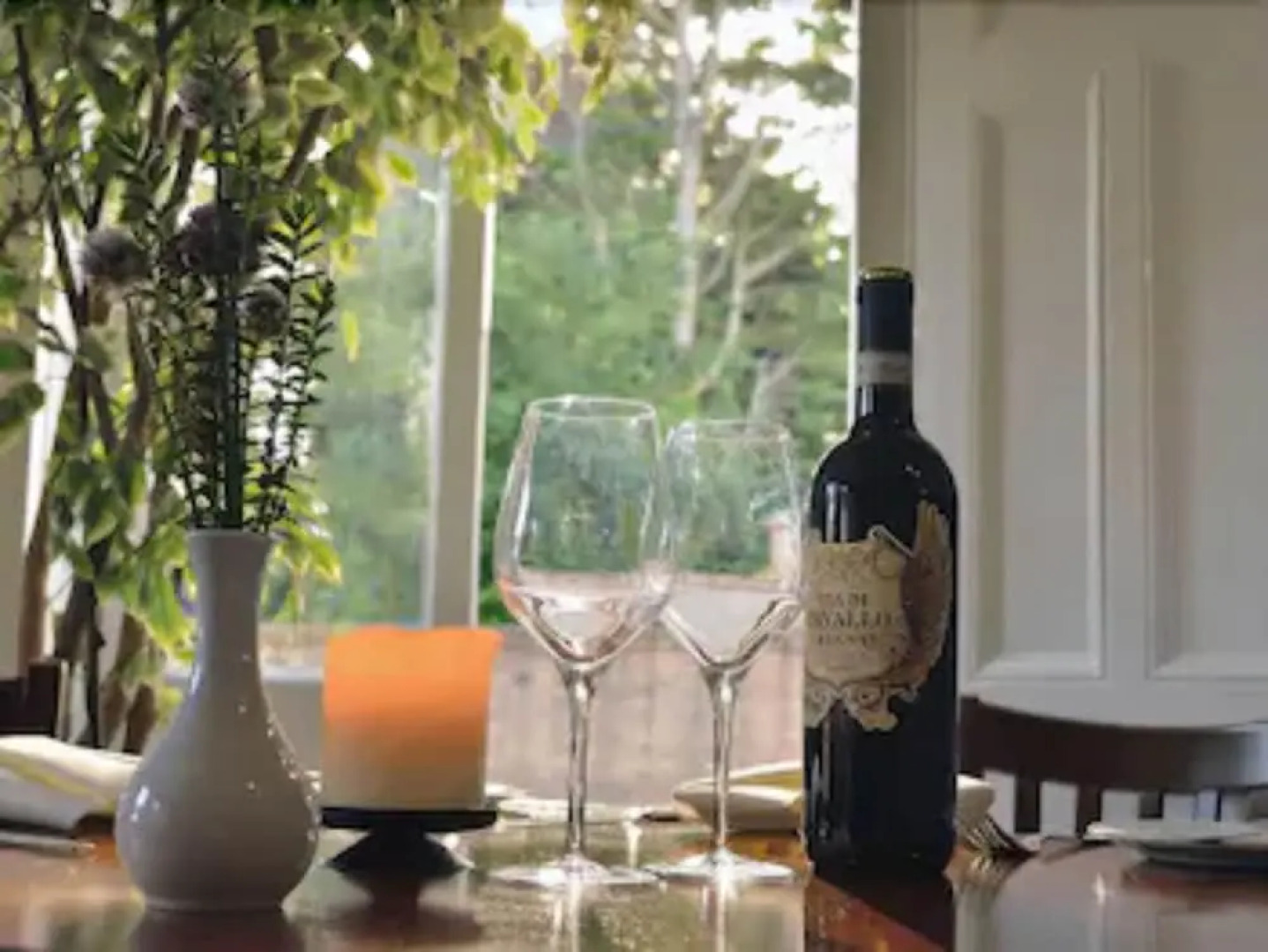 The Thomas Paine Hotel