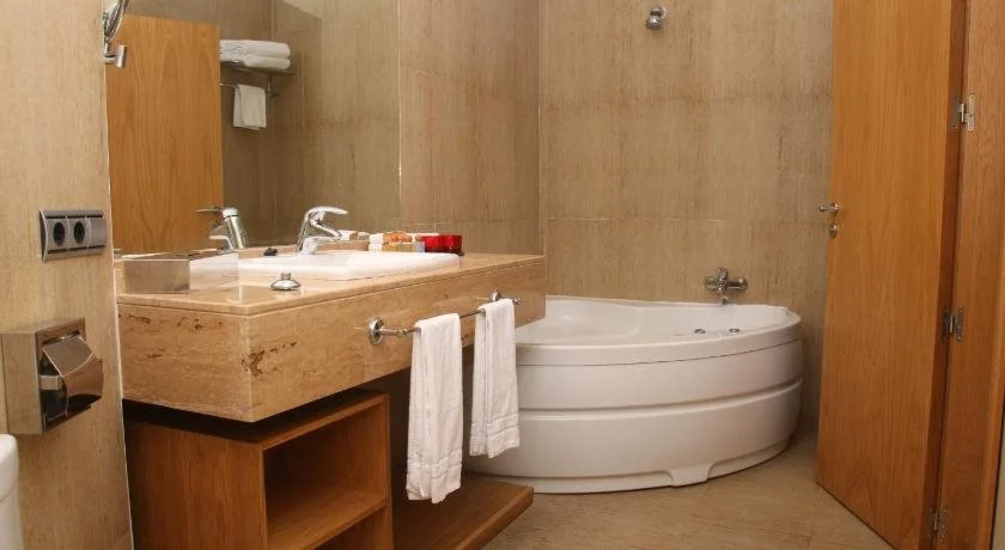 Albayt Nueva Alcaidesa Apartments