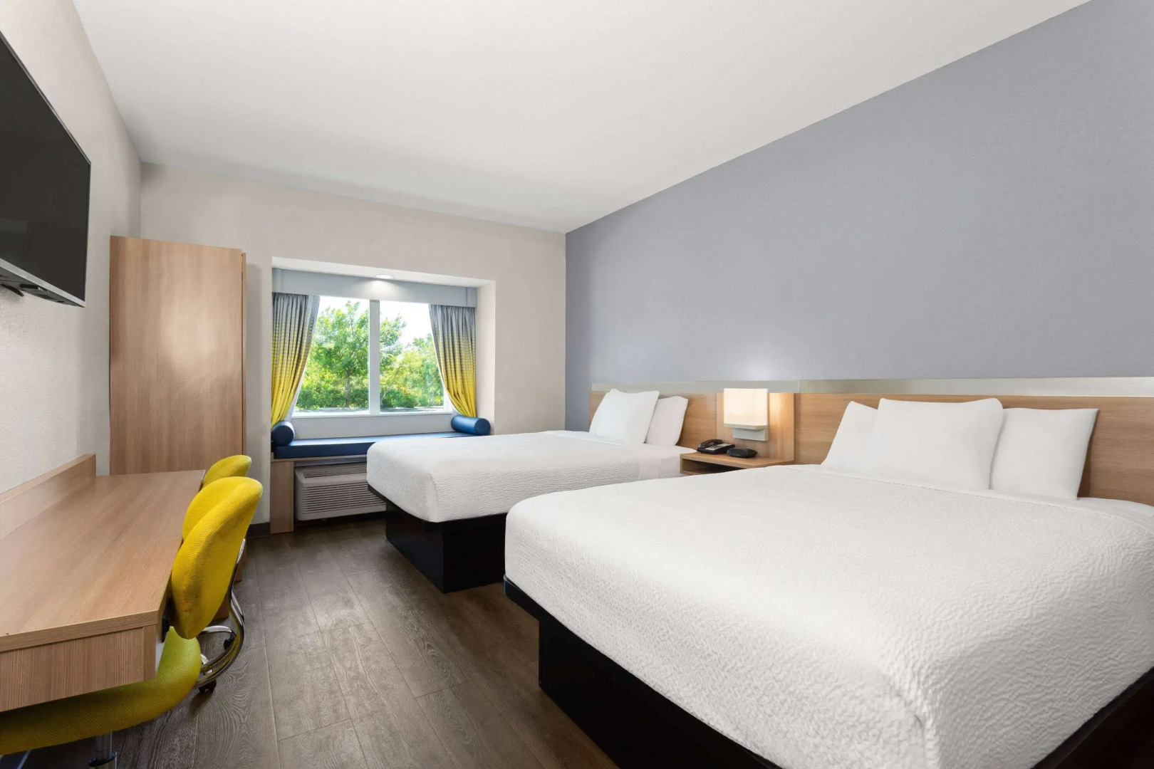 Microtel Inn & Suites by Wyndham Panama City