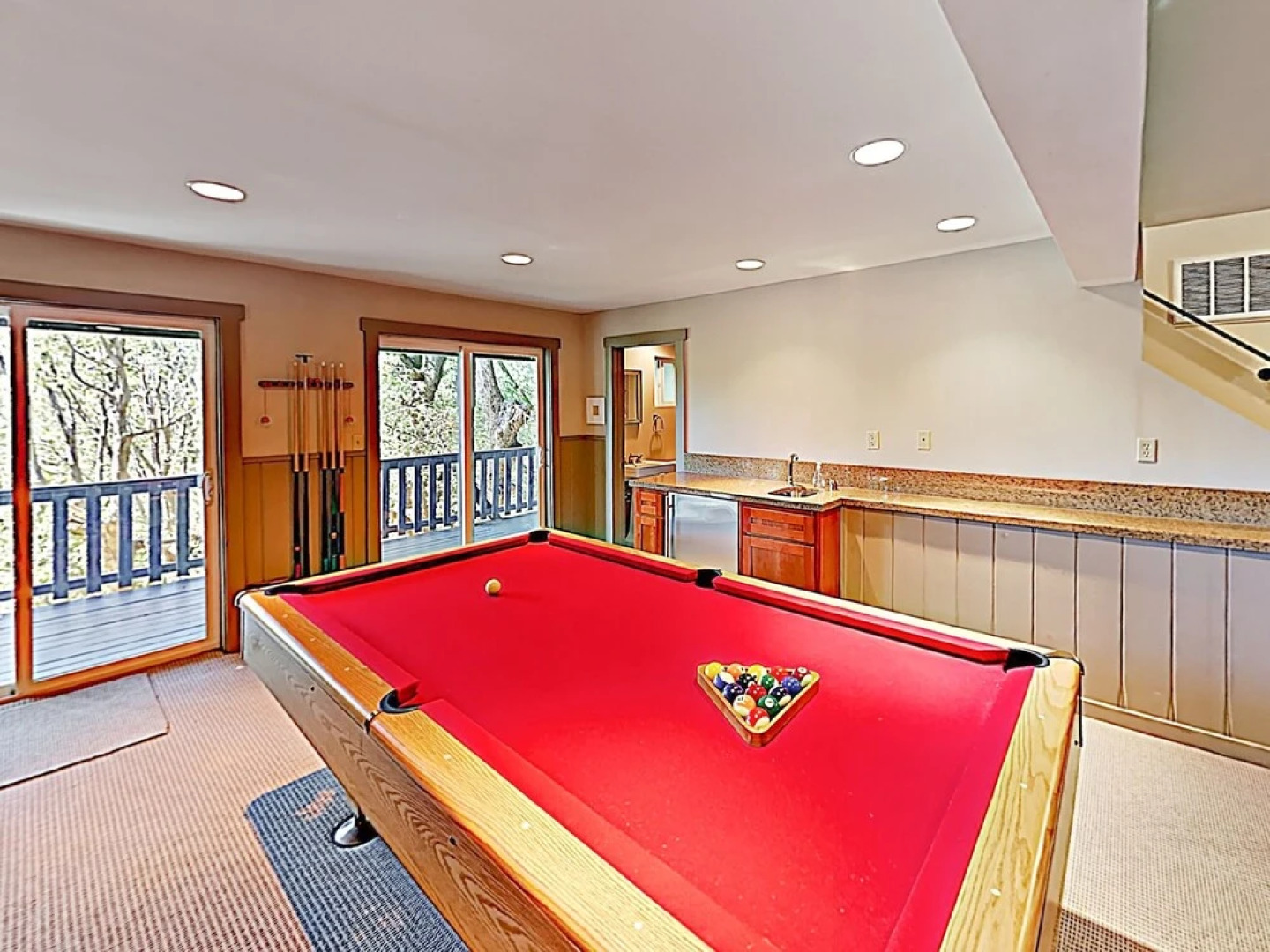 New Listing! Updated Lakeside Home Near Beach Club home