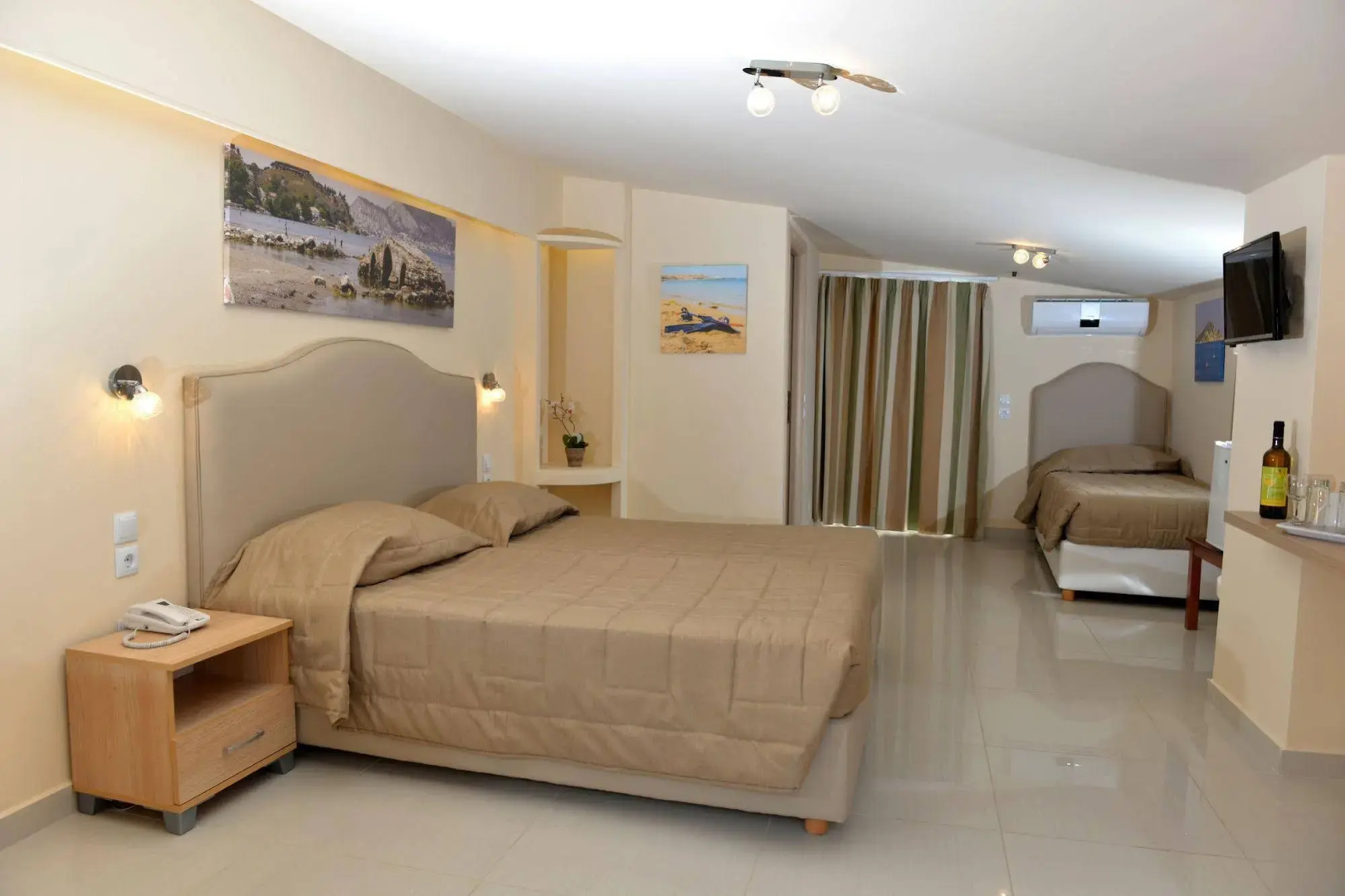 Planos Beach Hotel