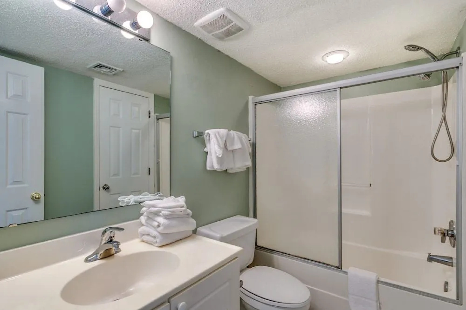 Ocean Bay Club by Condo-World