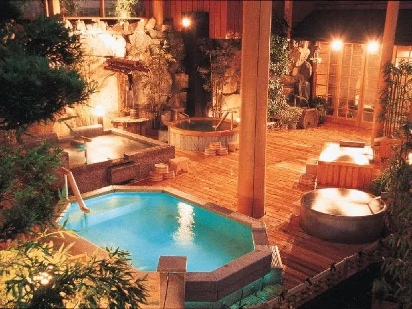 Yubara Onsen Yumeguri No Yado Matsunoya Kasen