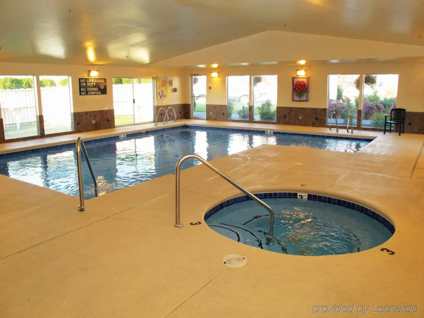 Clarion Pointe Wenatchee