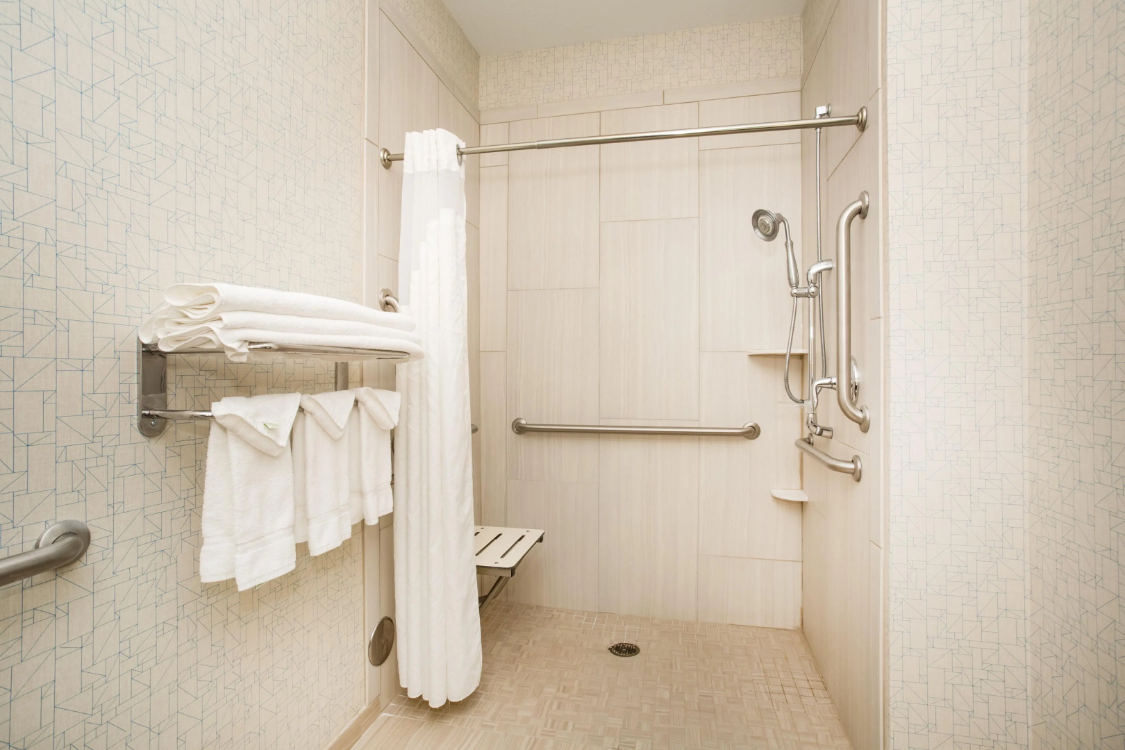 Holiday Inn Express Hotel & Suites Ft. Collins by IHG