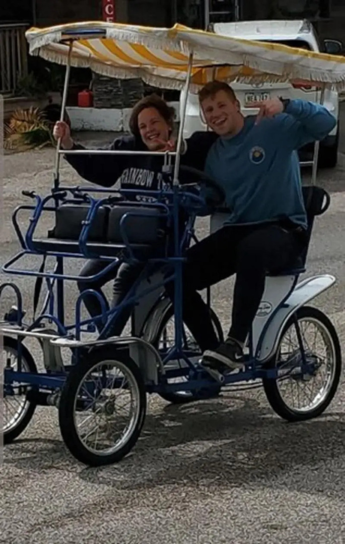 Vintage Block Inn & Suites