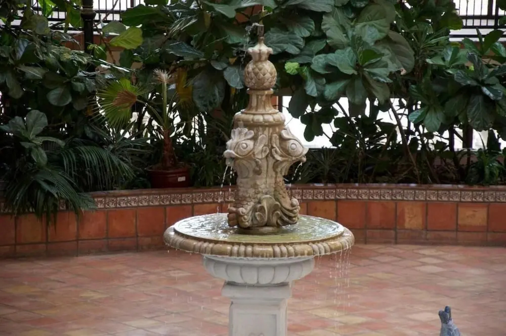 Barcelona Suites Albuquerque