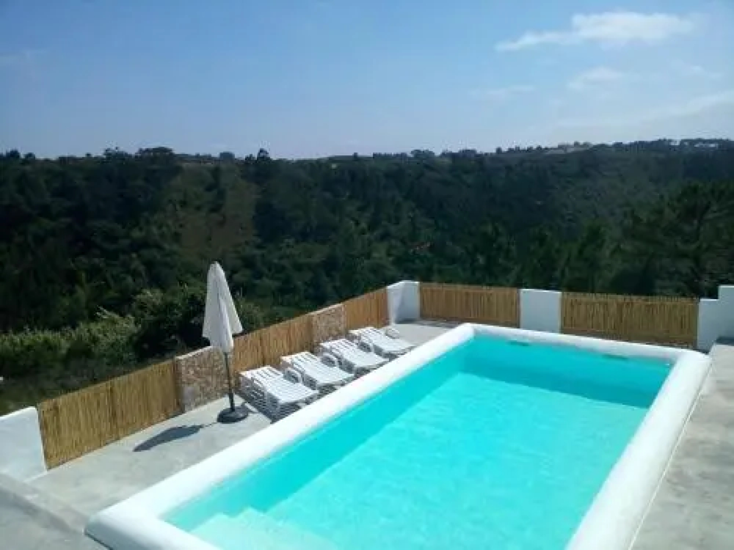 Casa Azul Da Relva, Com Piscina
