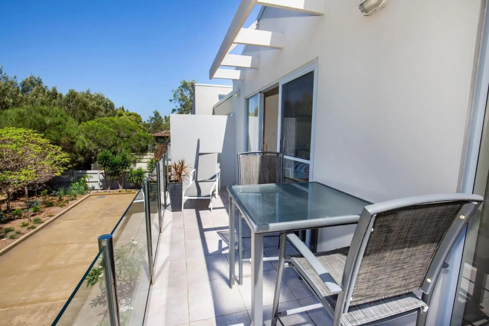 Thalassa I Pet Friendly I 2 Mins Walk to Beach