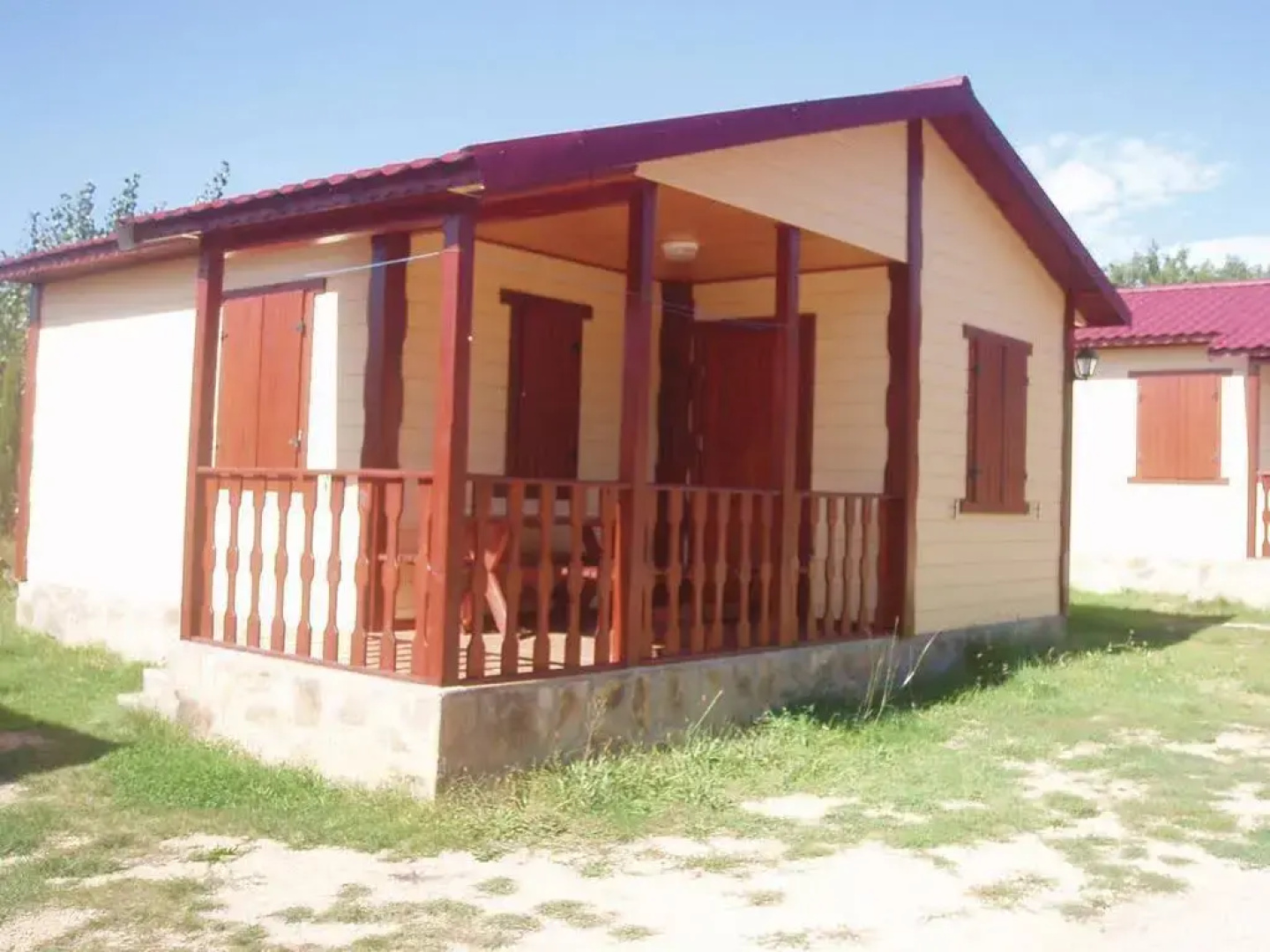 Camping Bungalow Parque Isábena
