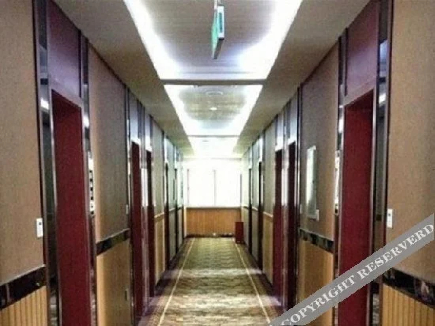 Super 8 Pingliang Xi Men Kou