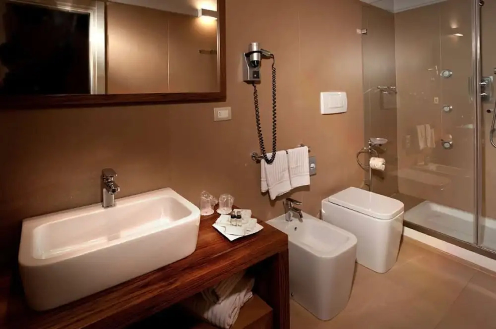 PHI Resort Coldimolino-Villa Nuti