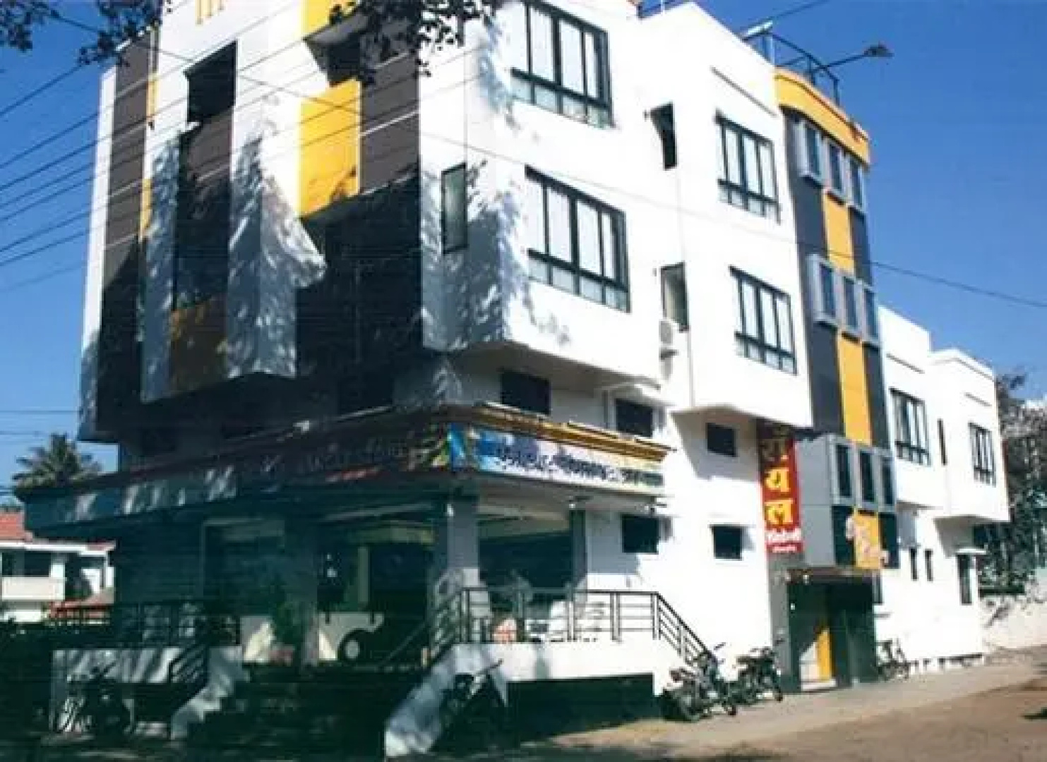 Hotel Royal Residency Executive