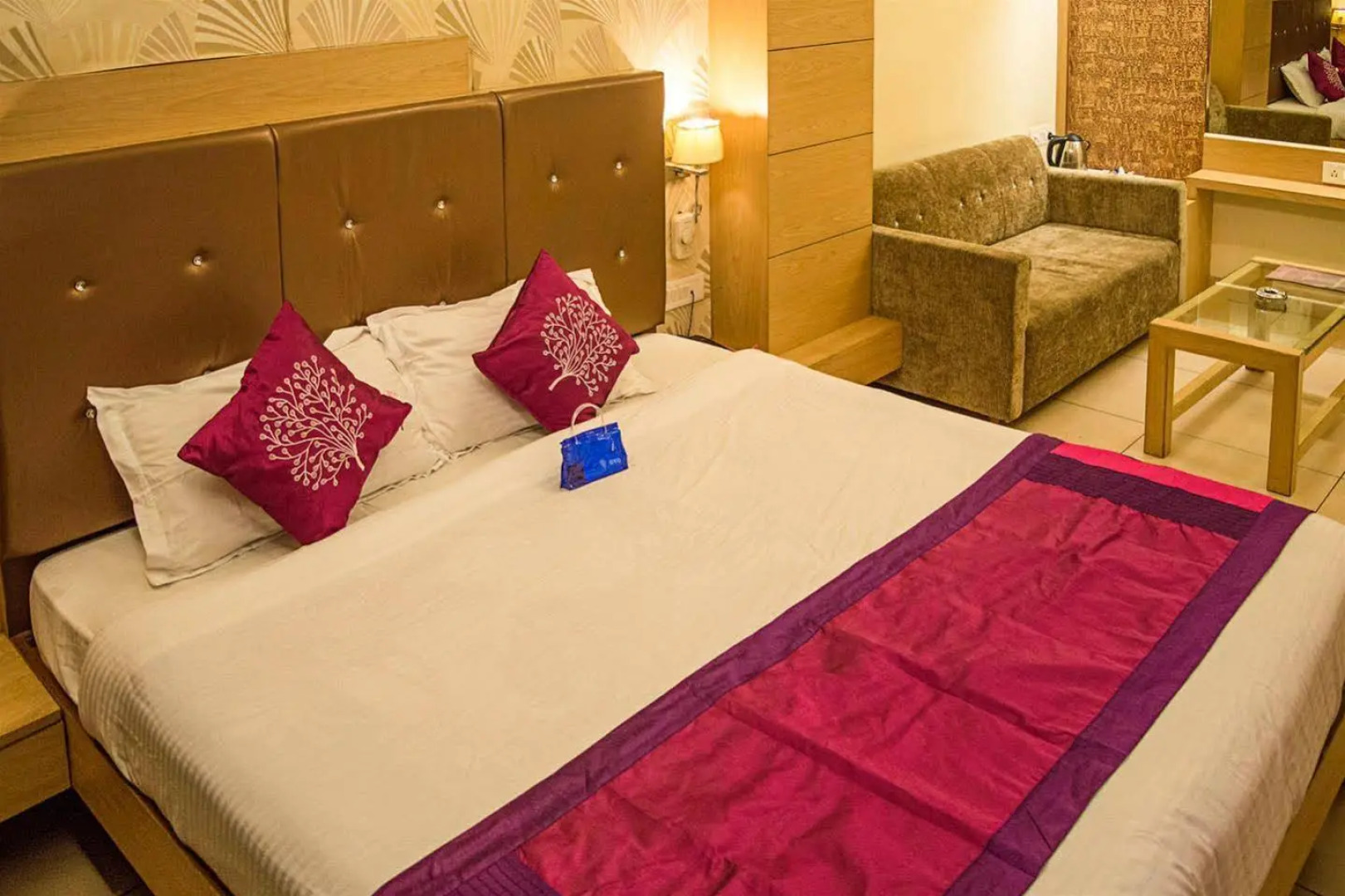 The Oasis by FabHotel