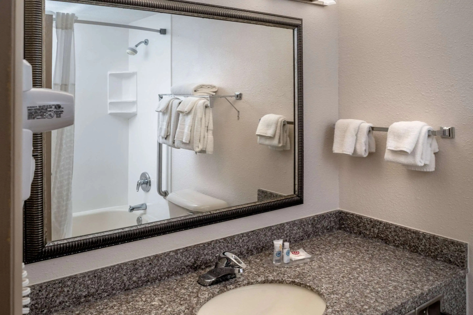 Clarion Pointe Beckley