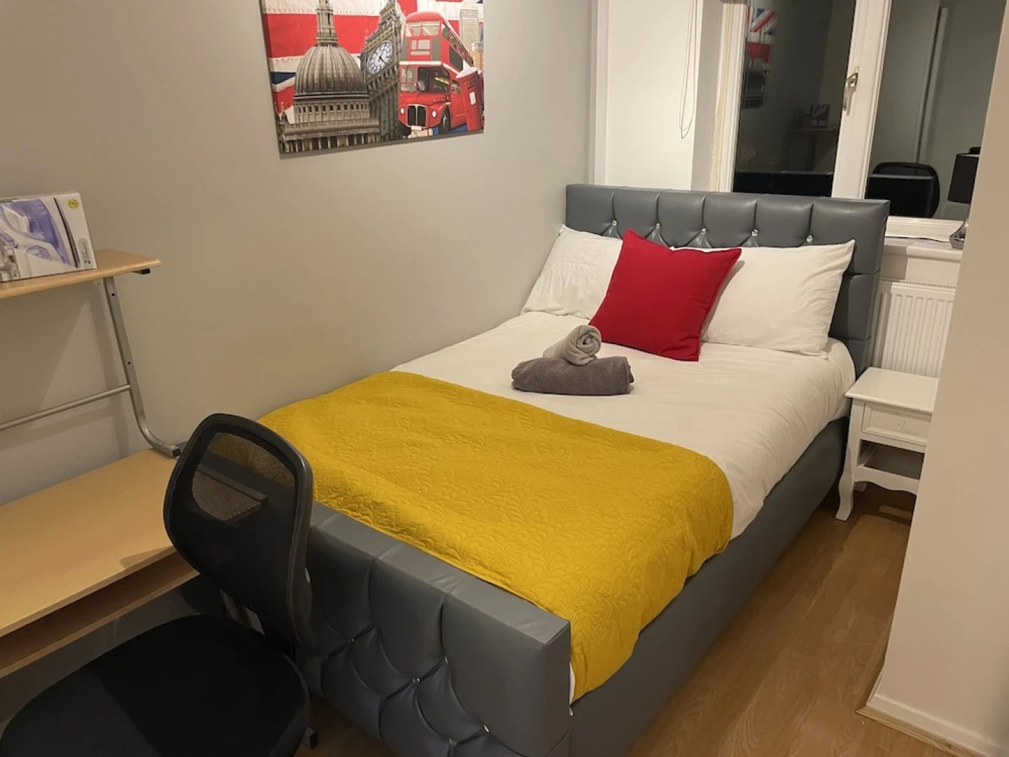 Tividale Mews B69 2 Bed Flat With Garden Parking