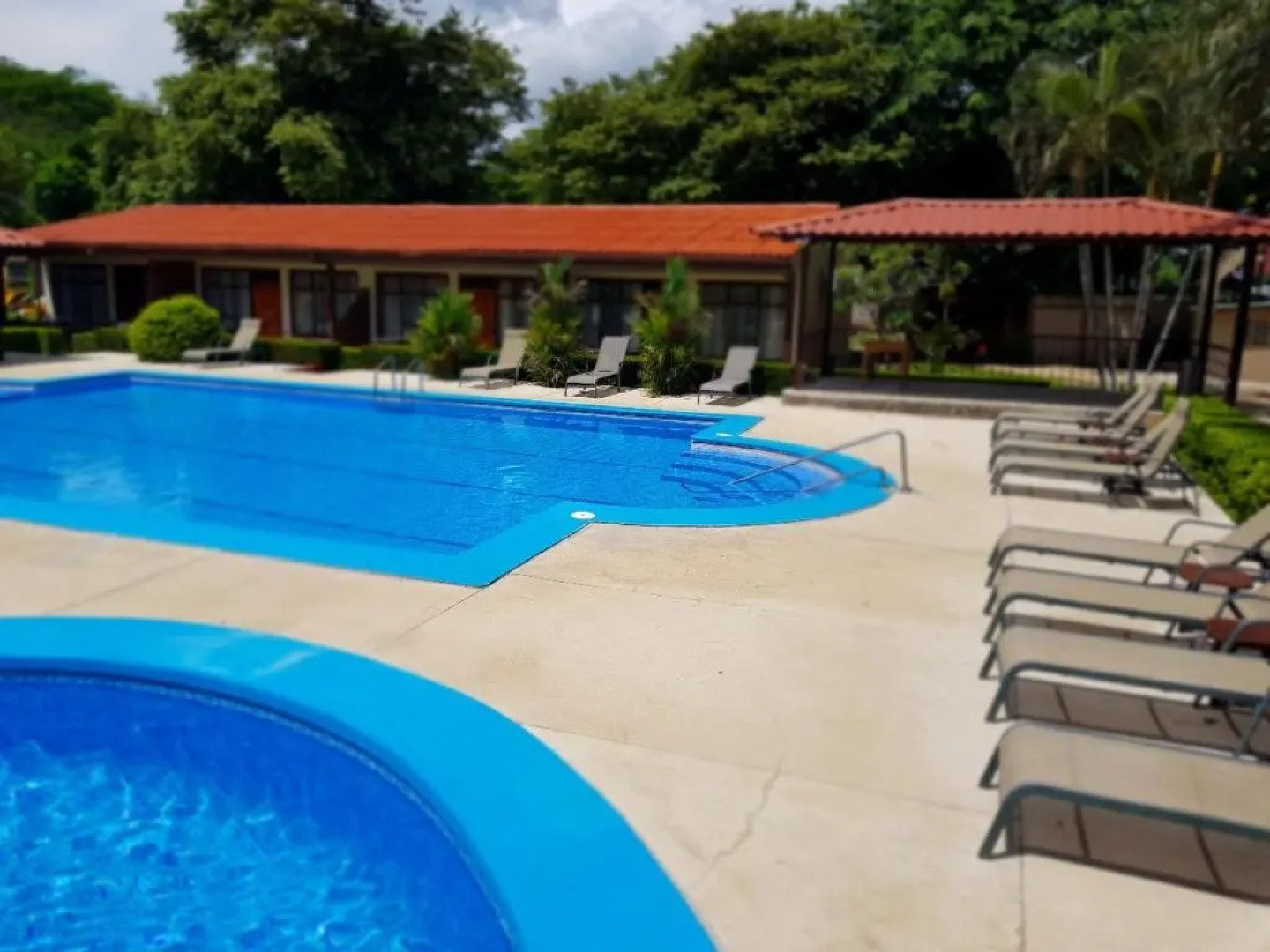 Hotel & Villas Huetares