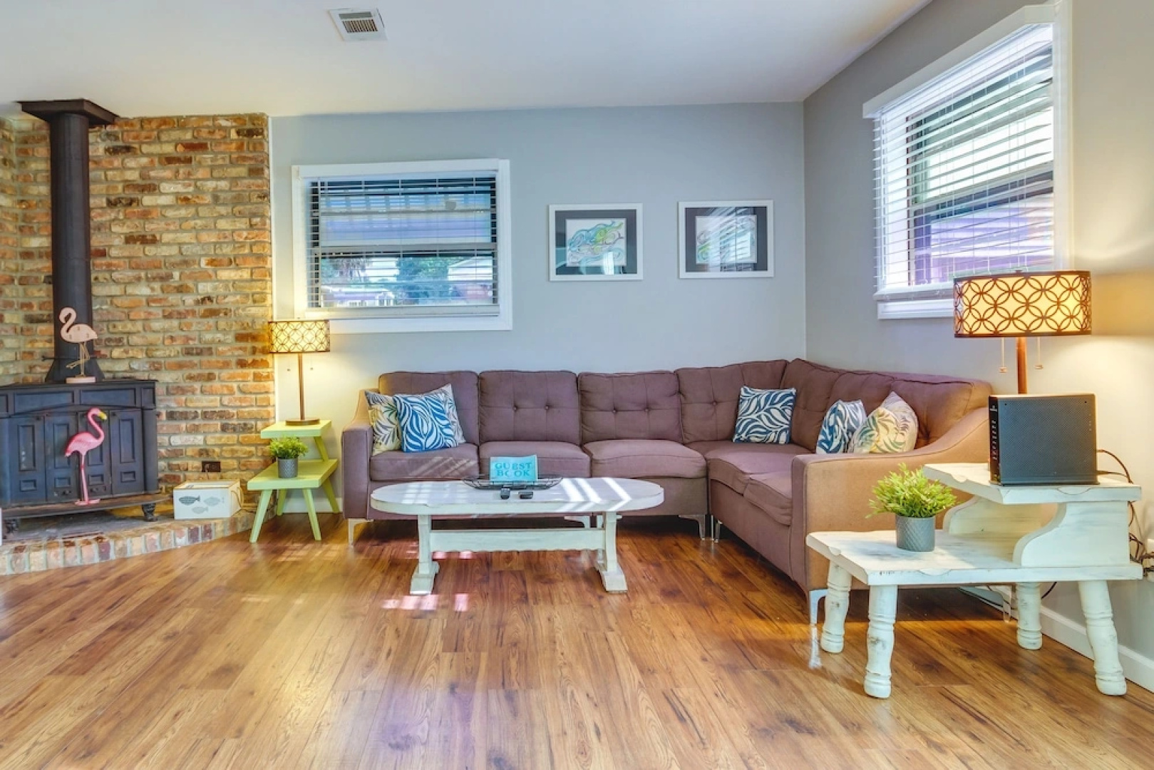 Charming Pensacola Vacation Rental - 3 Mi to Dtwn