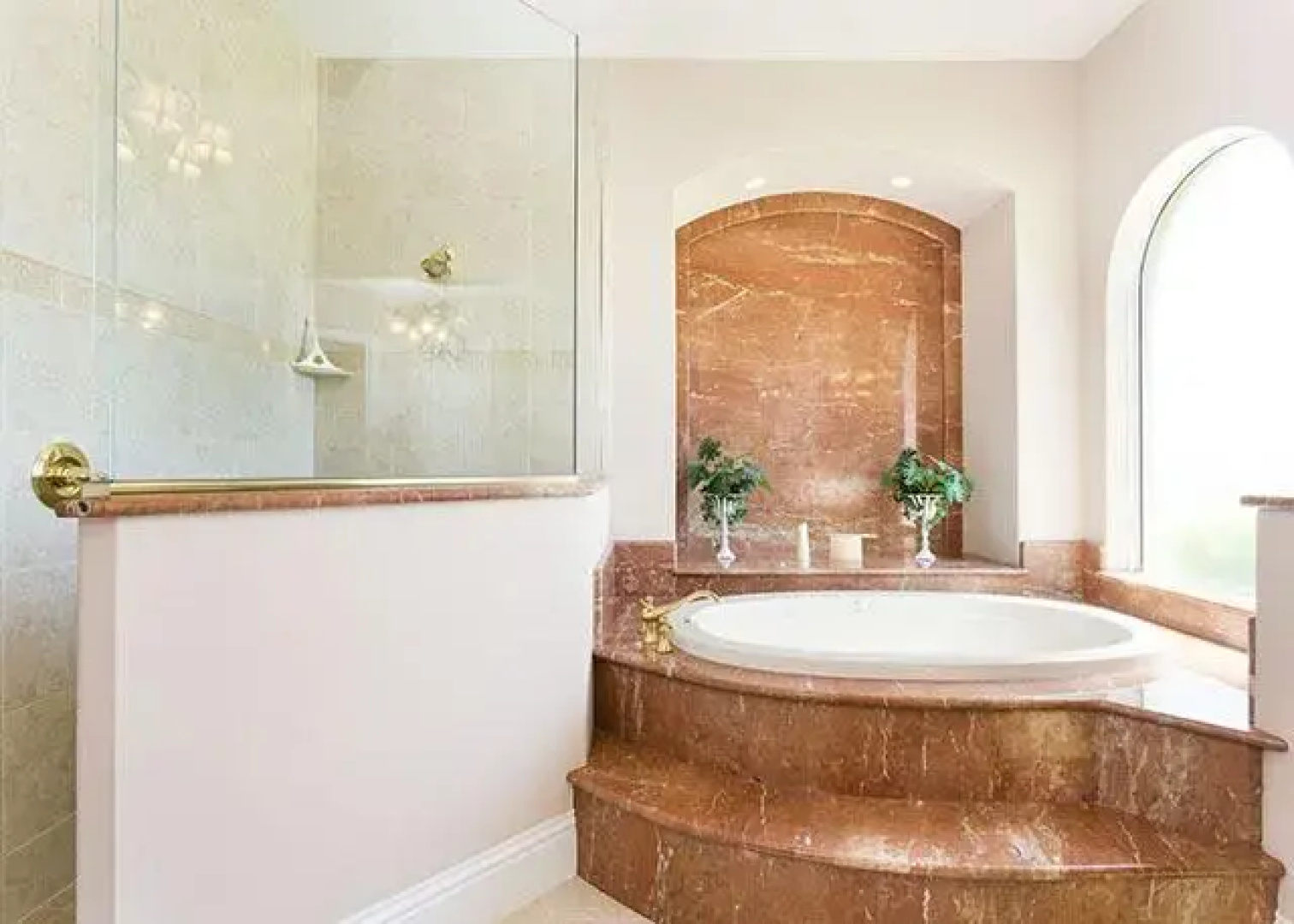 Las Palmas Way by Vacation Rental Pros