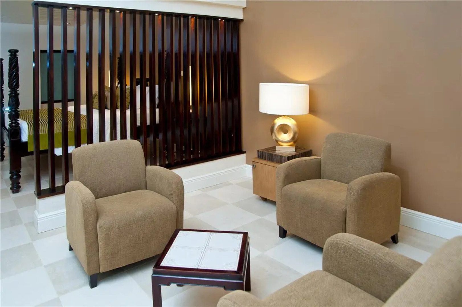 Island Inn All Inclusive Hotel