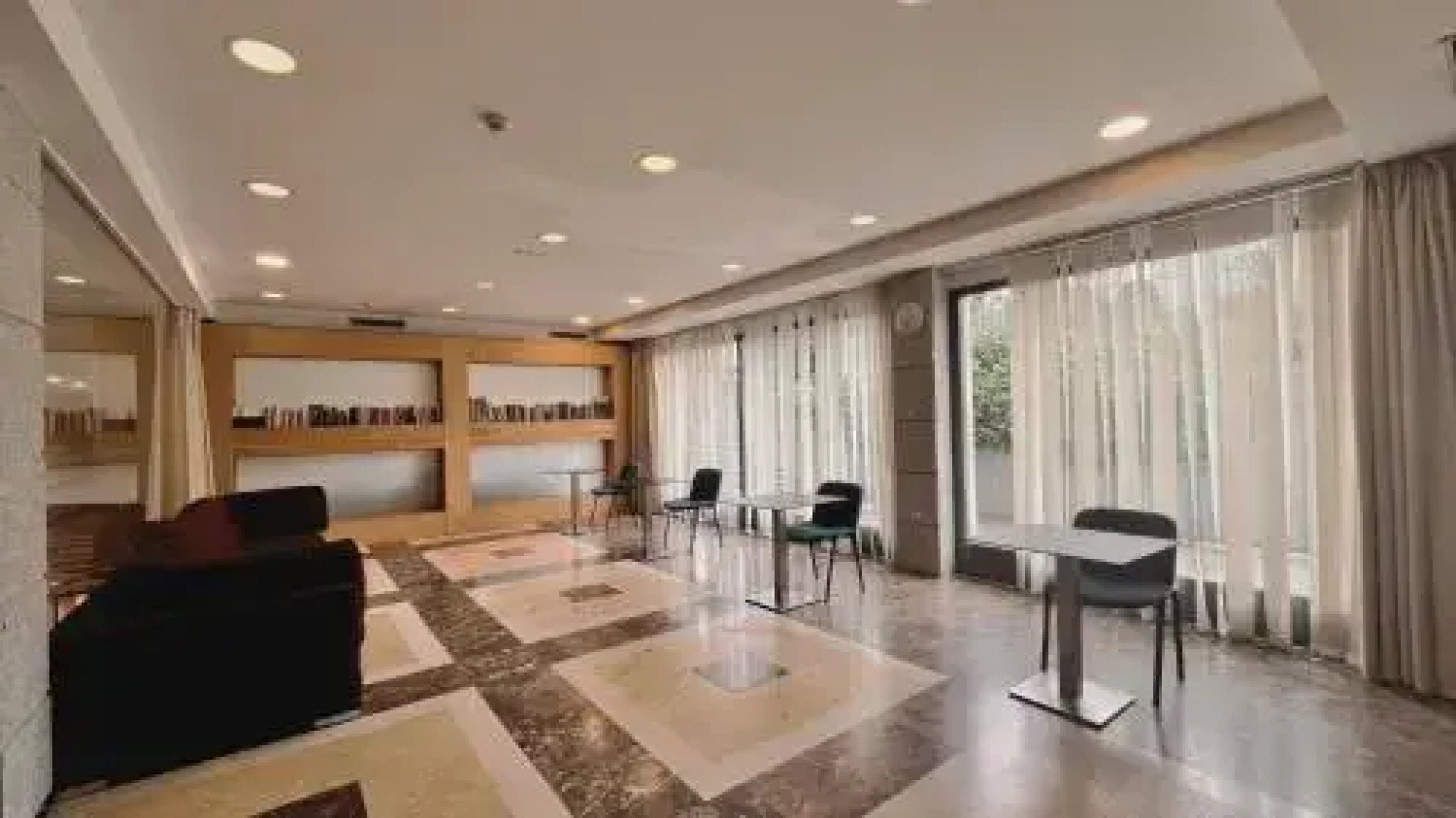 Apartamentos Tartesos