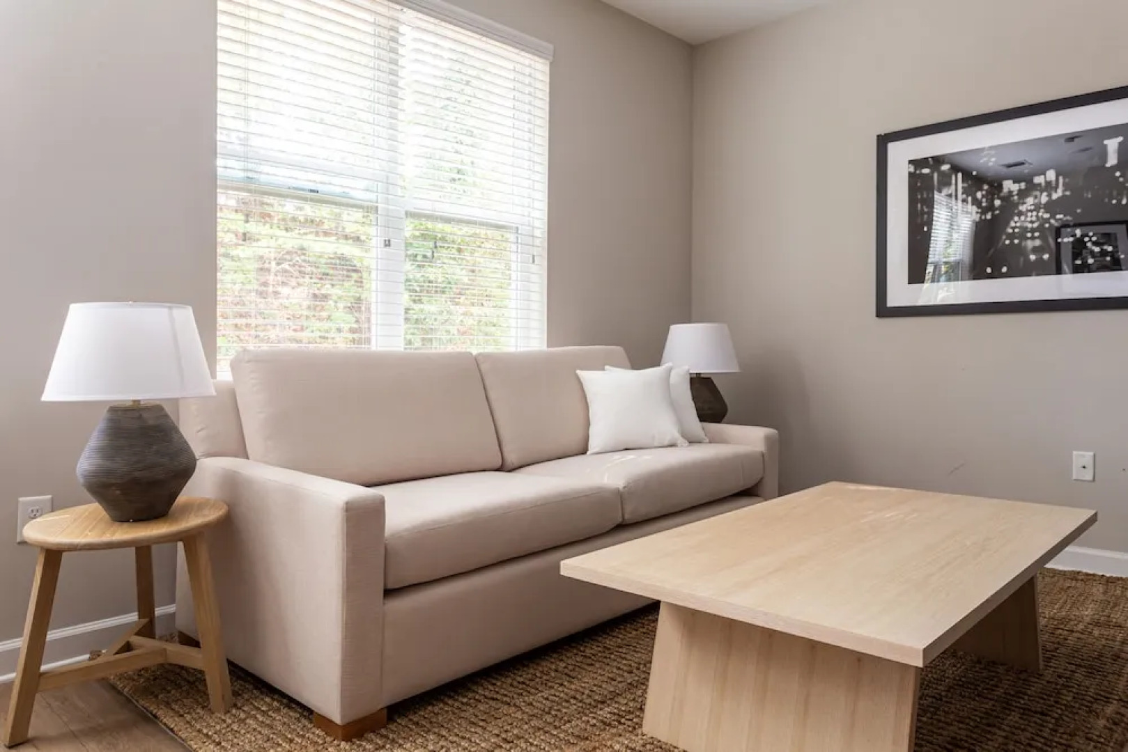 Kasa FreeMoreWest Charlotte