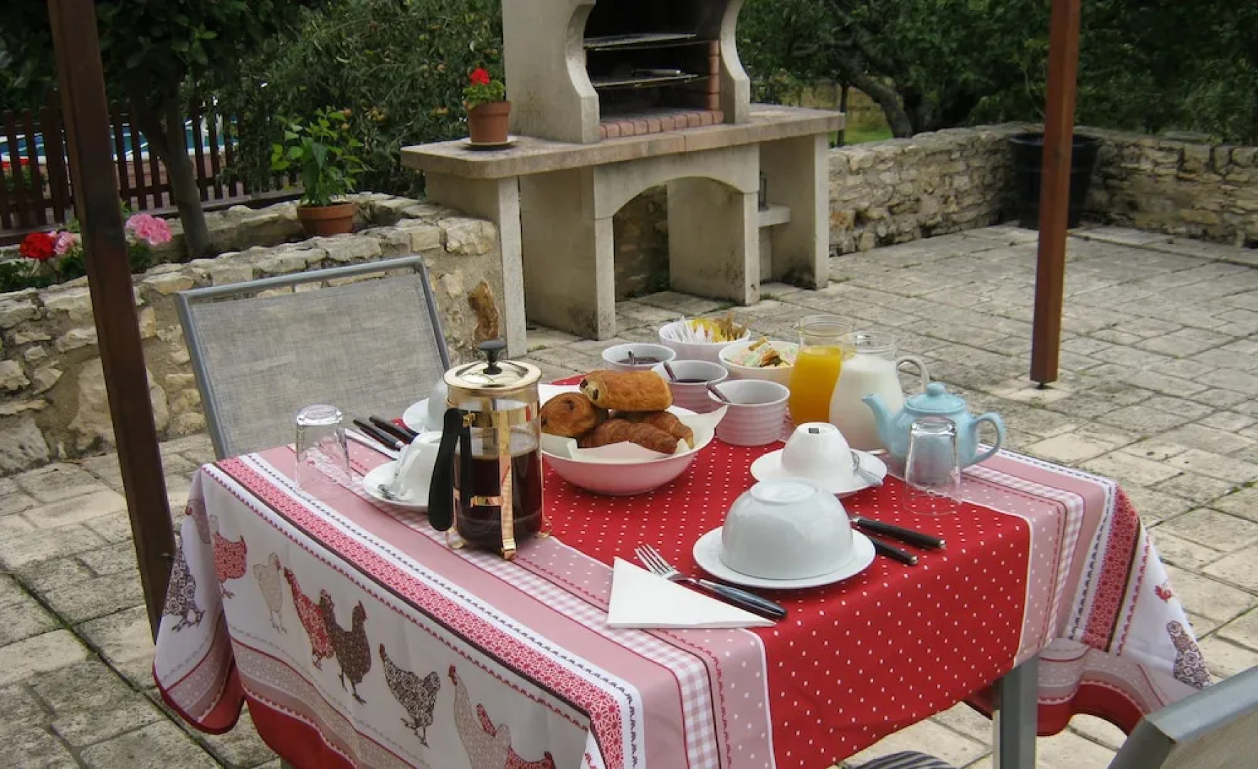 Le Papillon at le paradis