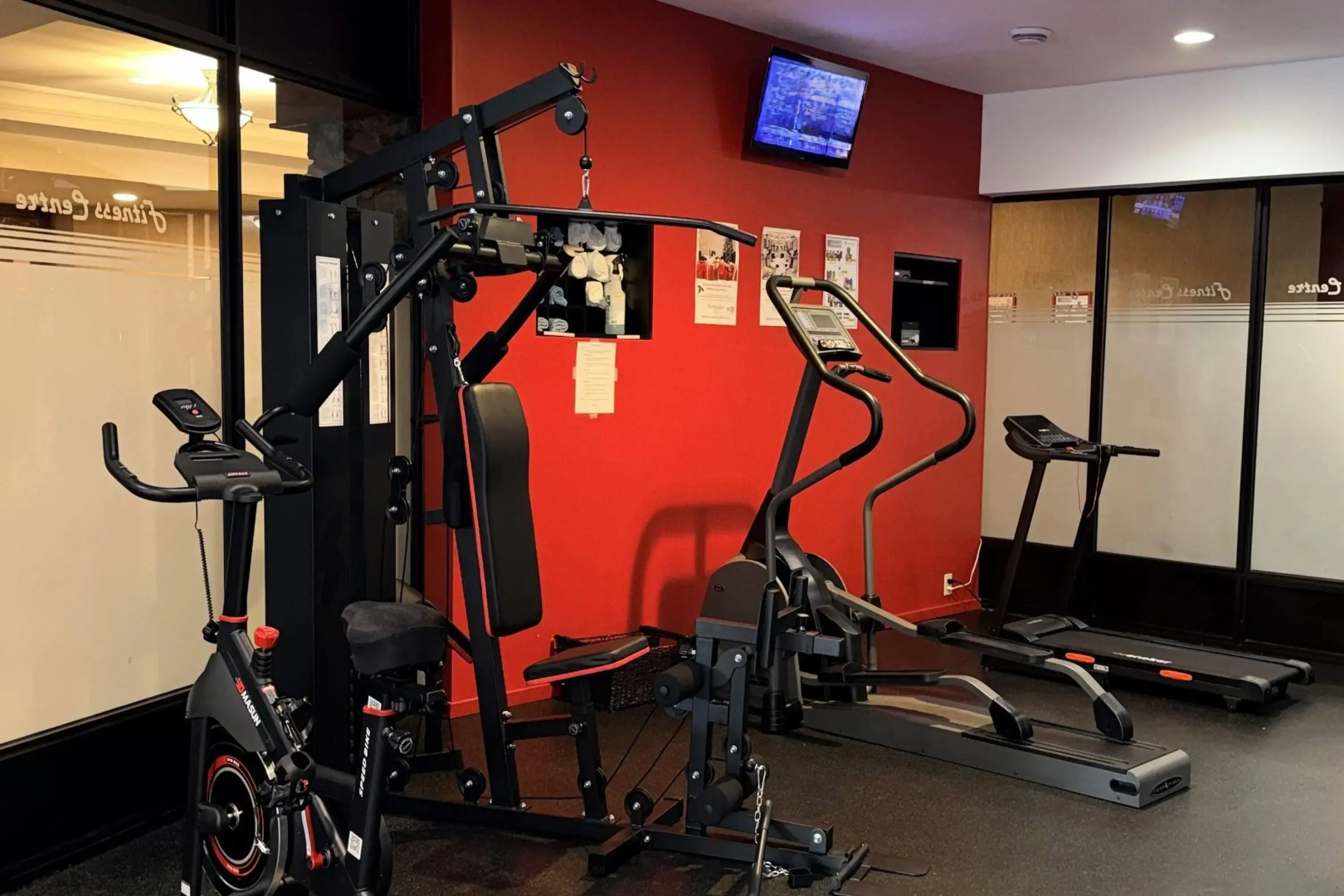 Ramada Hotel & Conference Center by Wyndham Kelowna