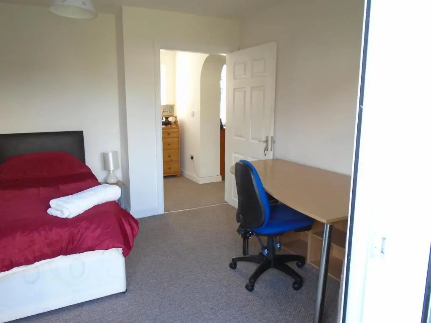 TEA in Liverpool - Private - Quiet - Ground Floor - En-suite - Walk-in-shower