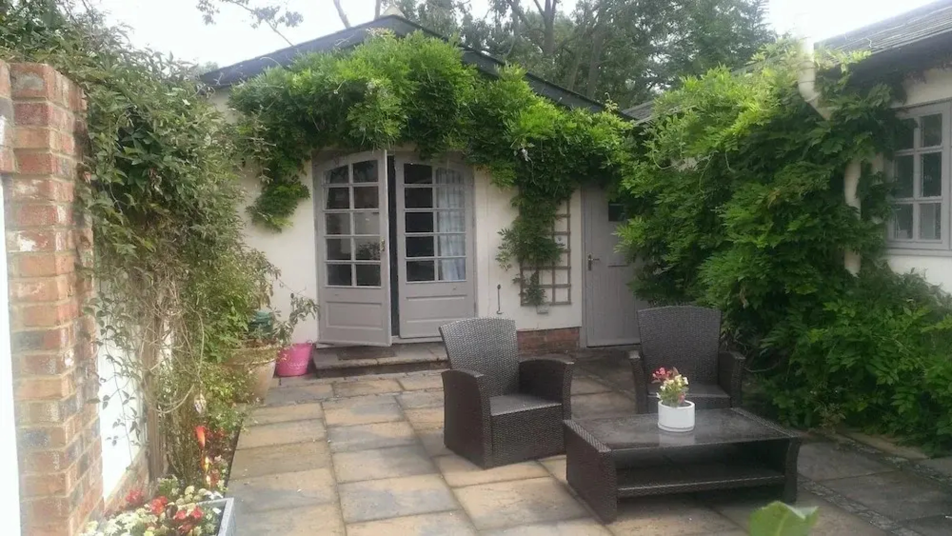 Willow Court Farm