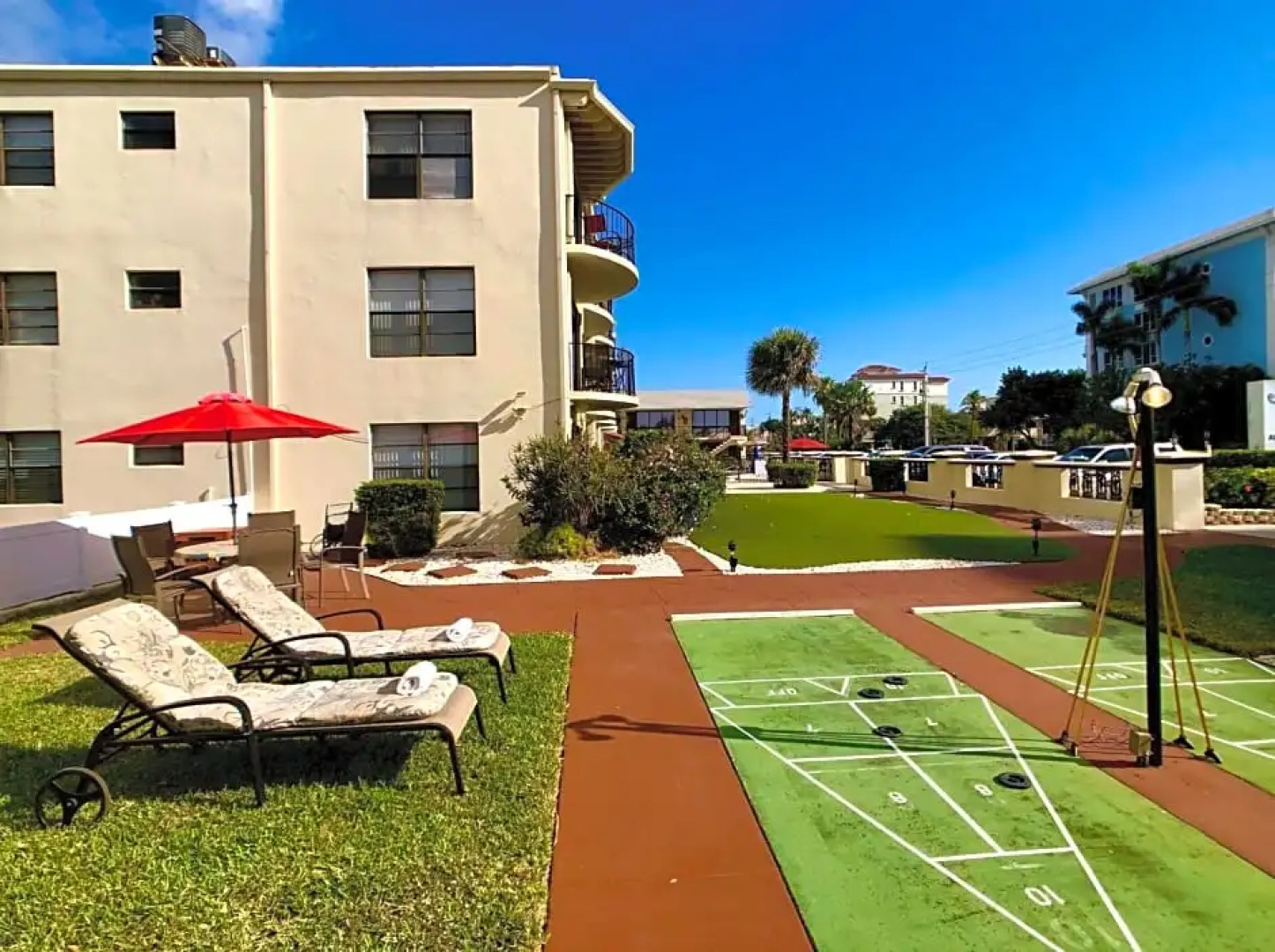 Avalon Resort Of Deerfield Beach