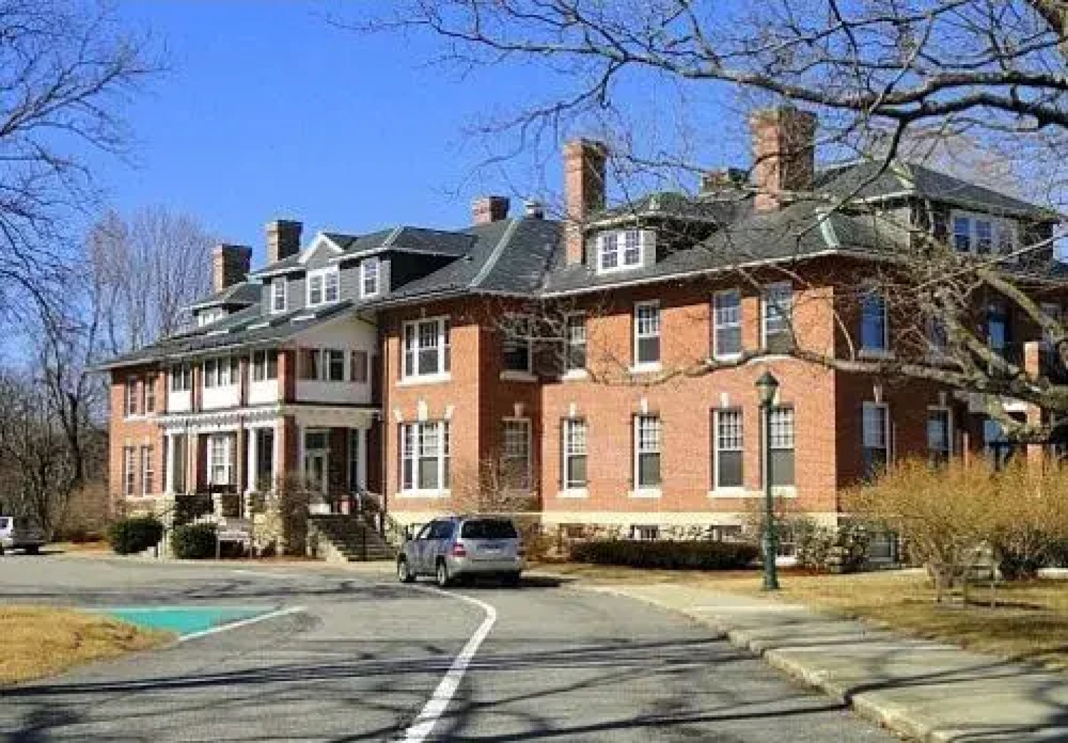 The Sleigh Maker Inn Bed and Breakfast