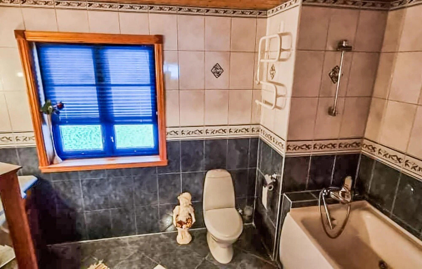 Stunning Home in Drangedal With 3 Bedrooms and Wifi