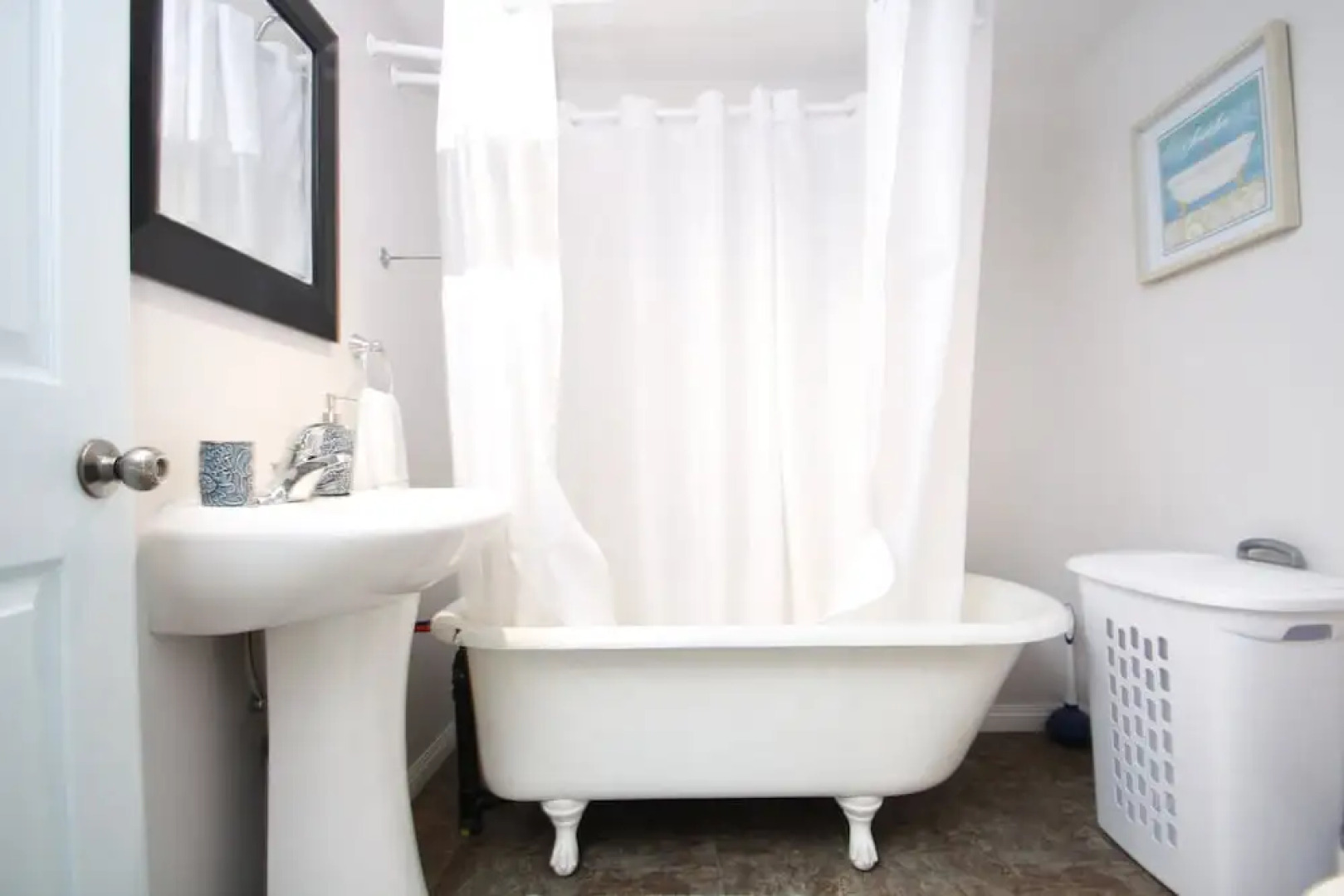 Lakefront Cottage in Manitou Beach