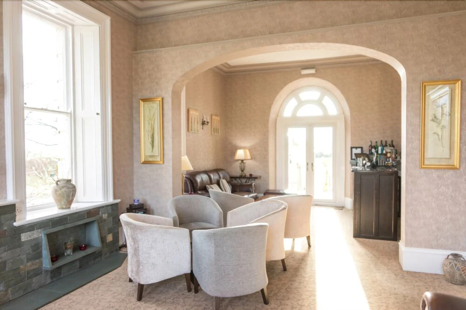 Westlakes Hotel and Restaurant