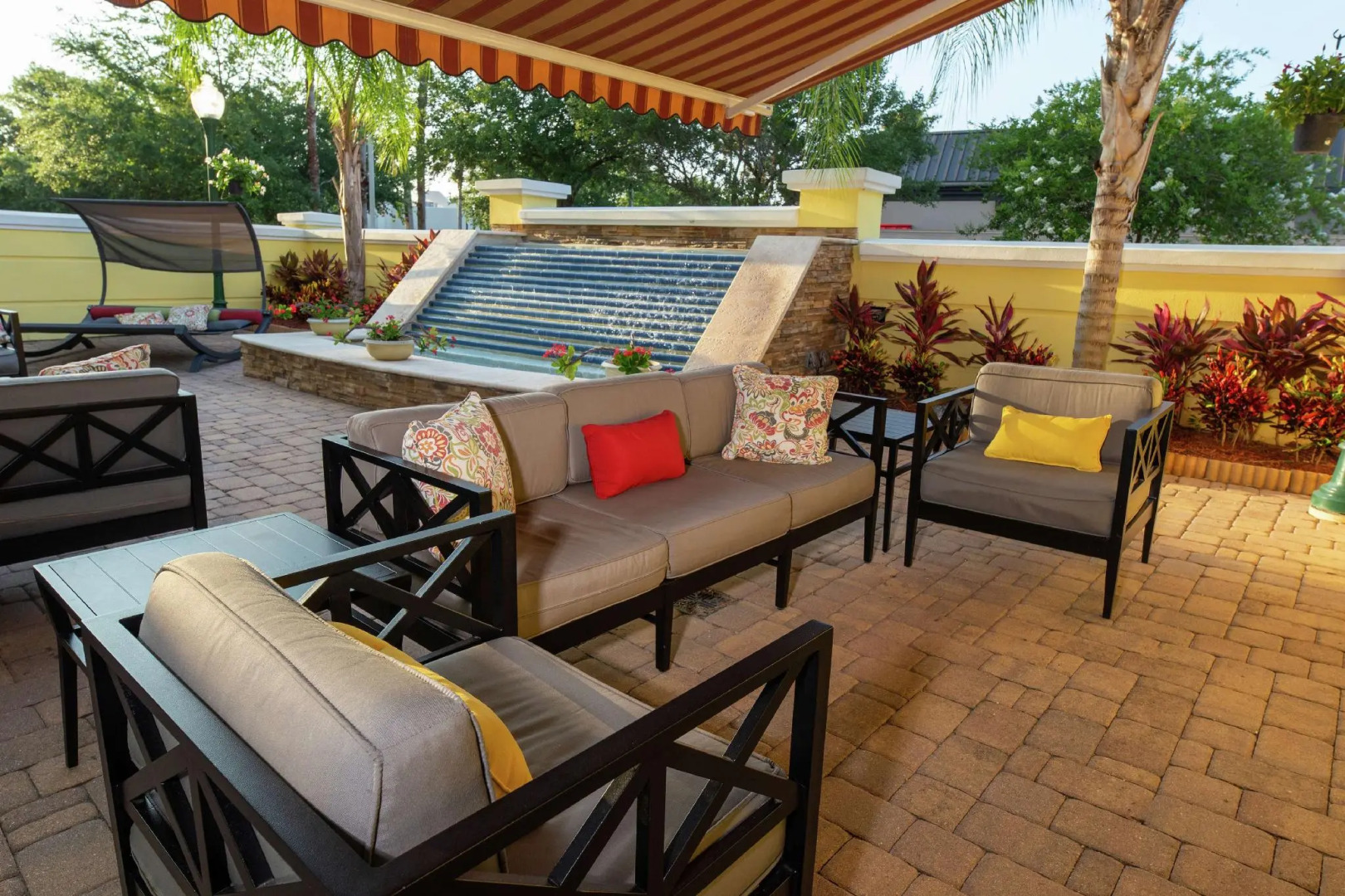 Hampton Inn & Suites Jacksonville Deerwood Park