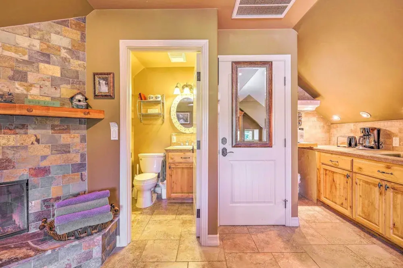 Romantic Yosemite/bass Lake Retreat w/ Mtn Views!