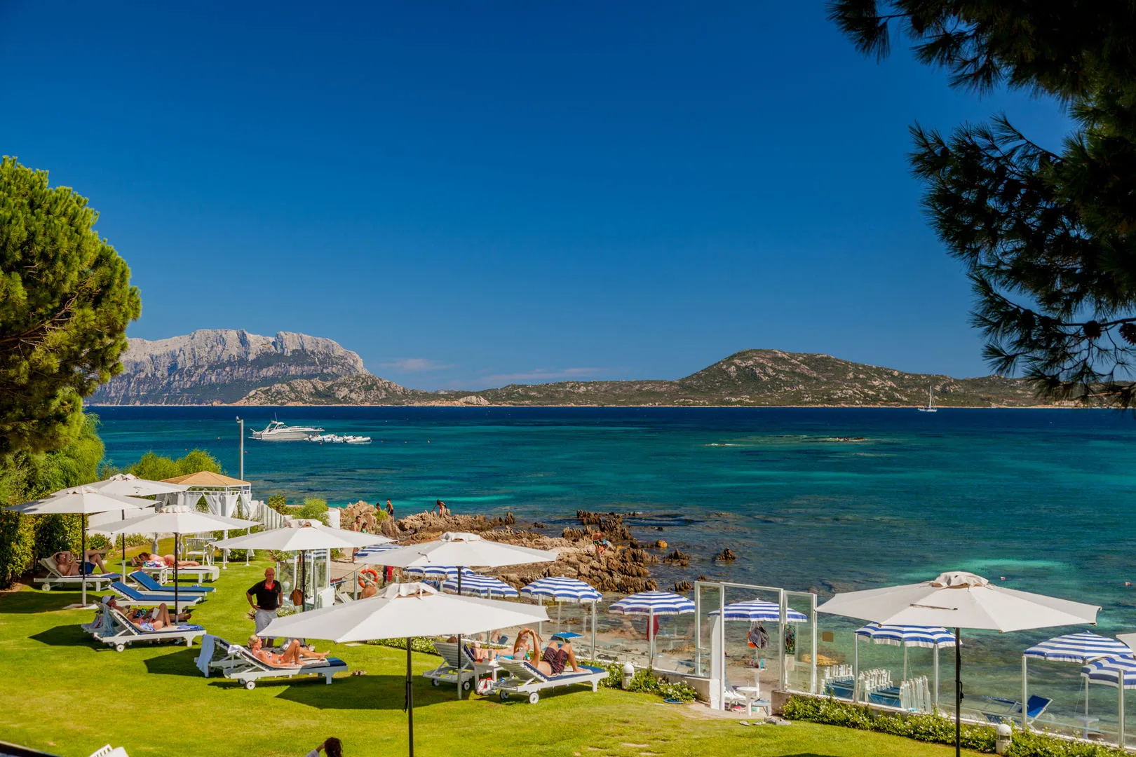The Pelican Beach Resort & SPA — только для взрослых