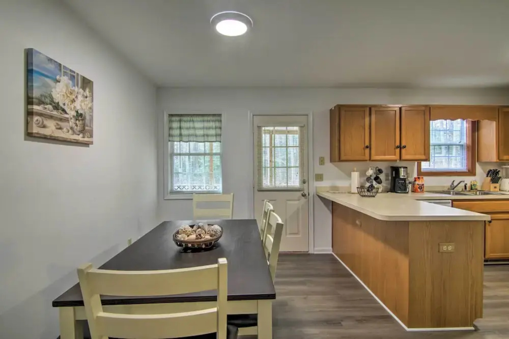 Pool Access + Fire Pit: Ocean Pines Retreat!