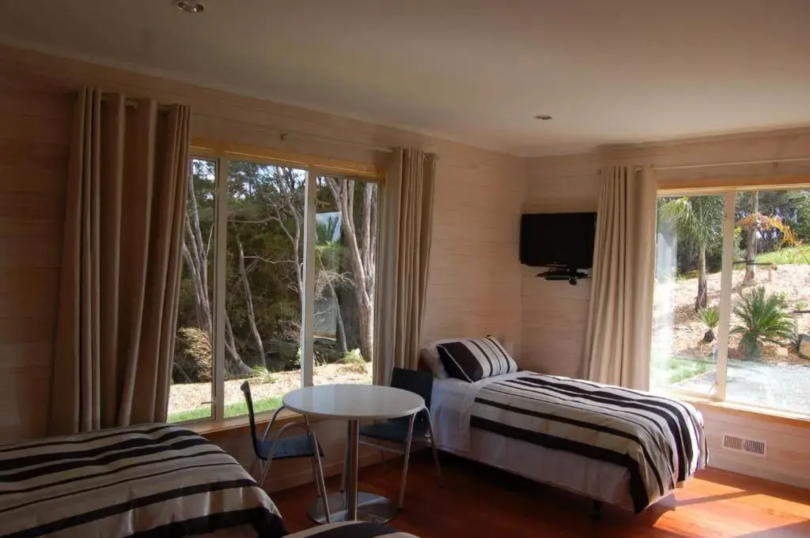 THE SPIRIT OF AGNèS SOREL MANOR