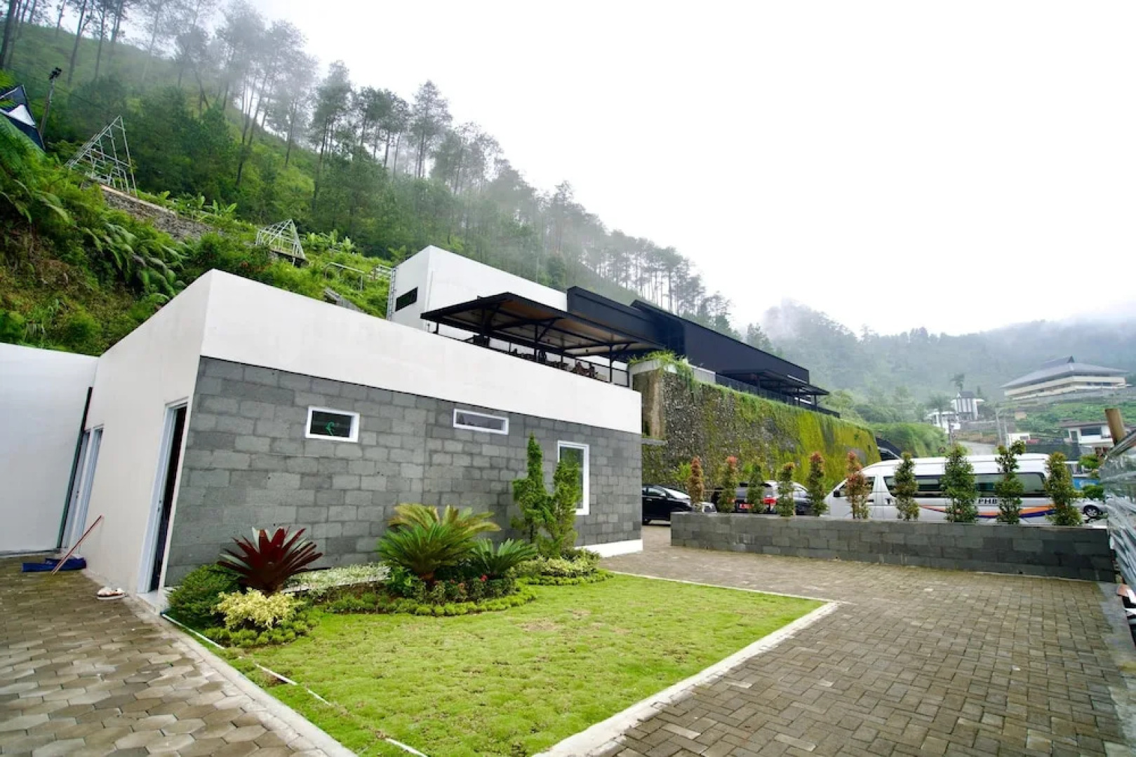 Gulala Azana Hotel & Resort Guci Tegal