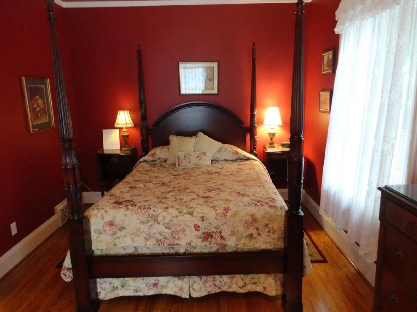 Buckingham House Bed & Breakfast
