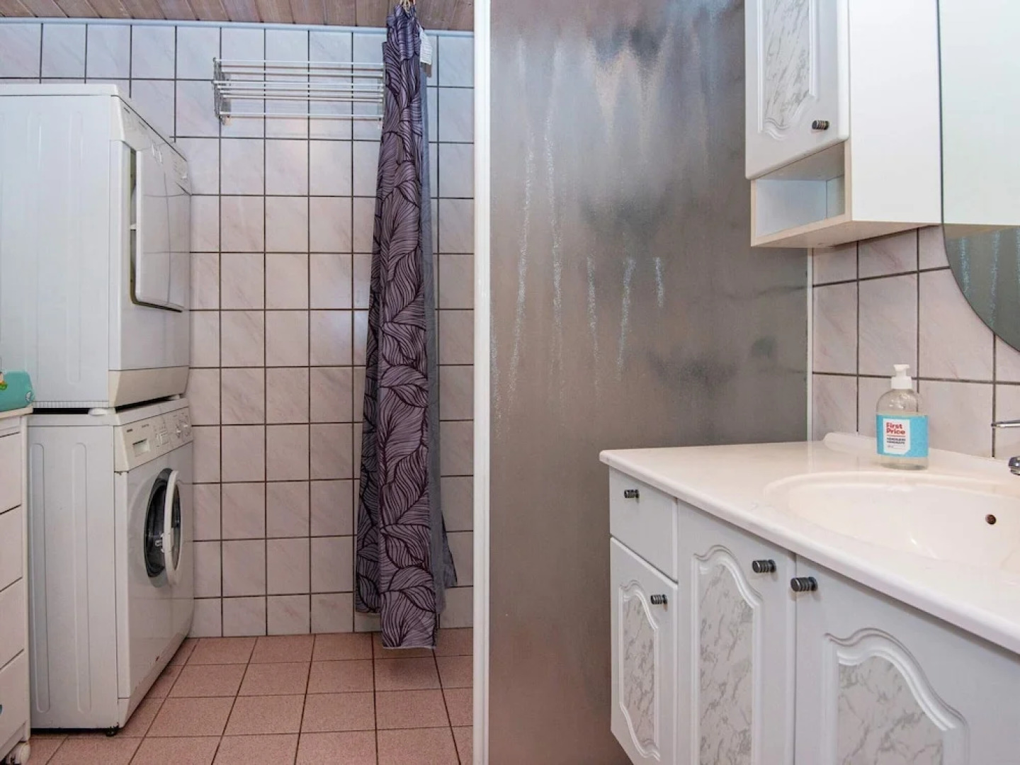 10 Person Holiday Home in Oksbol