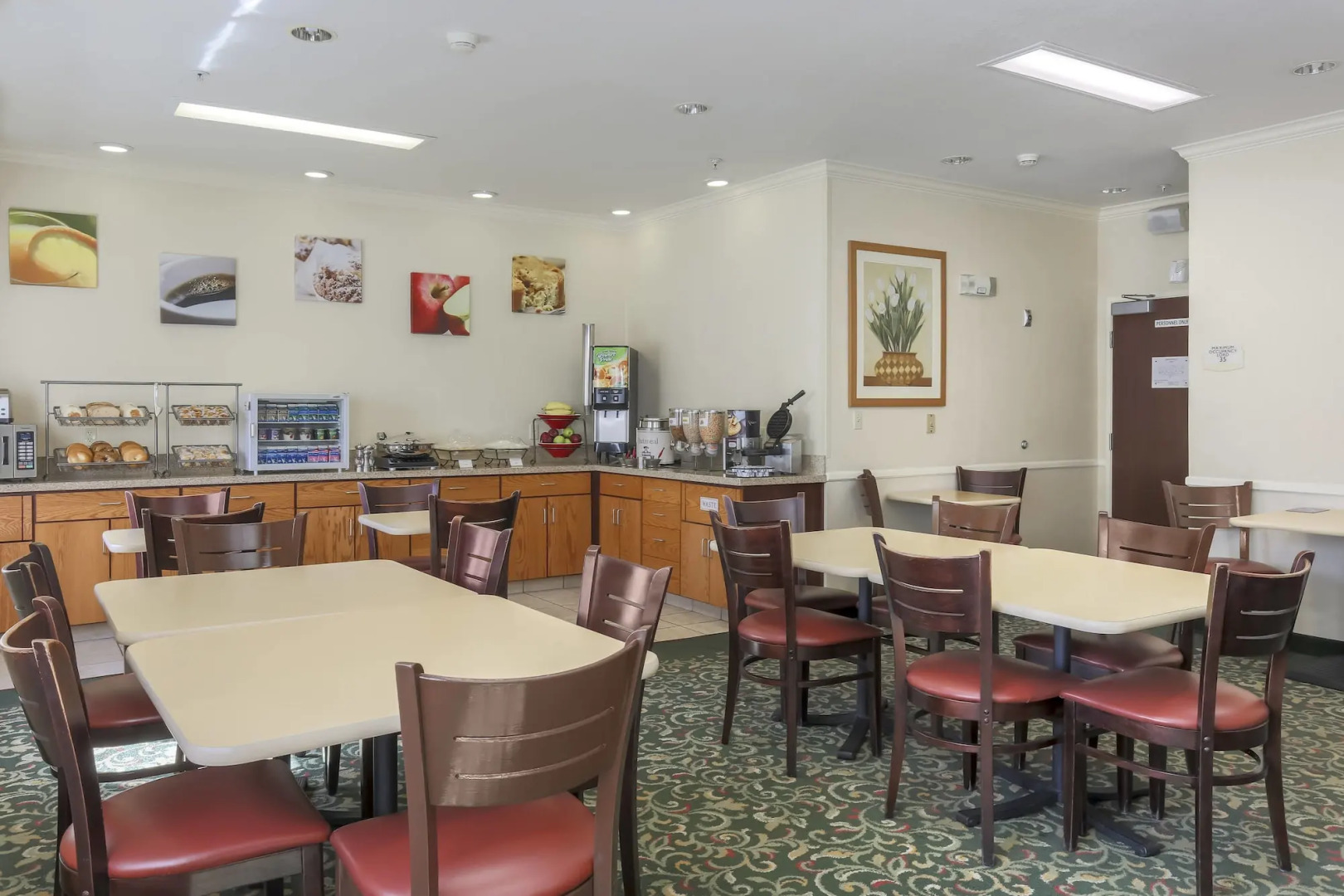 Fairfield Inn by Marriott Visalia Sequoia