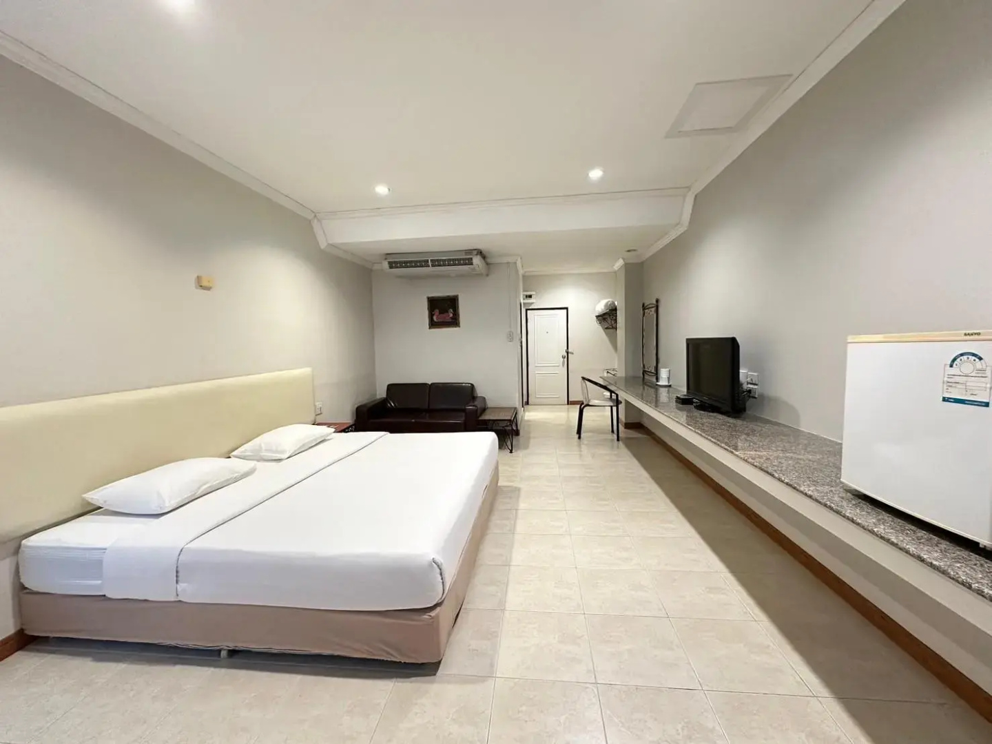 Rattana View Hotel