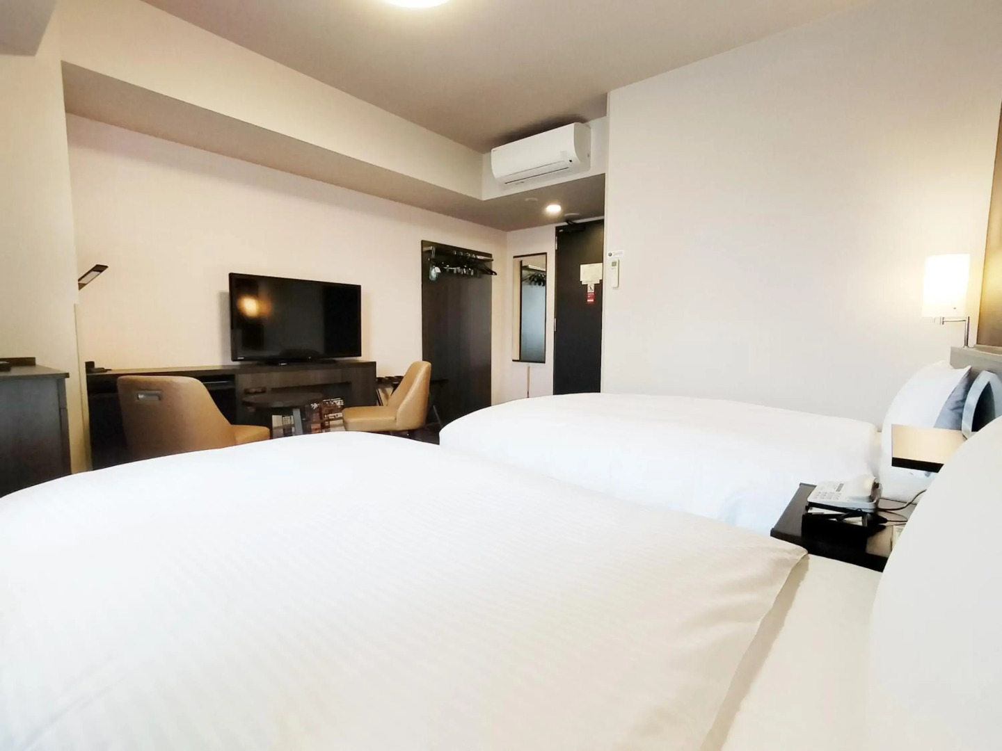 Hotel Route - Inn Takaoka Ekimae