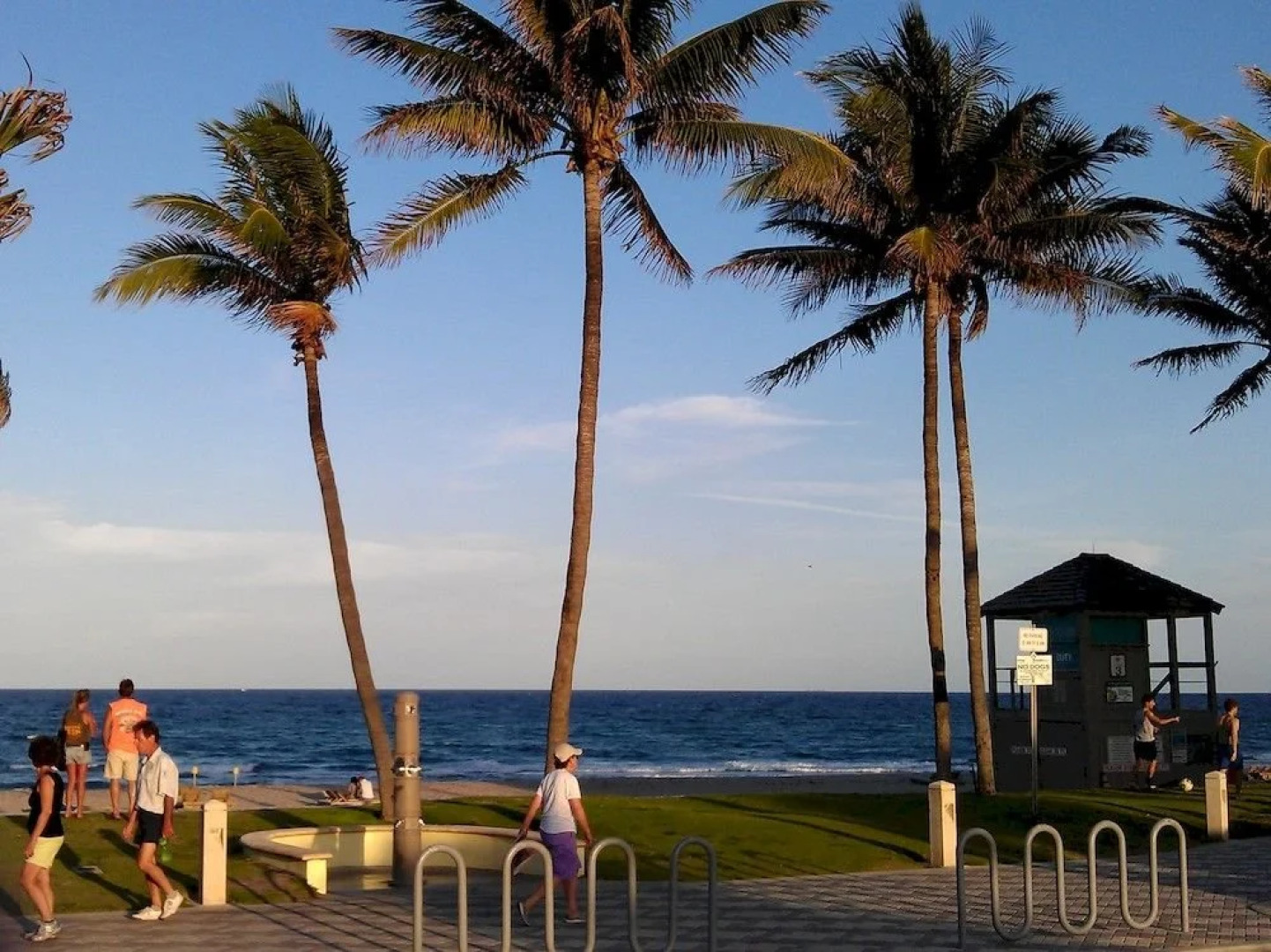 Deerfield Buccaneer Resort Apartments