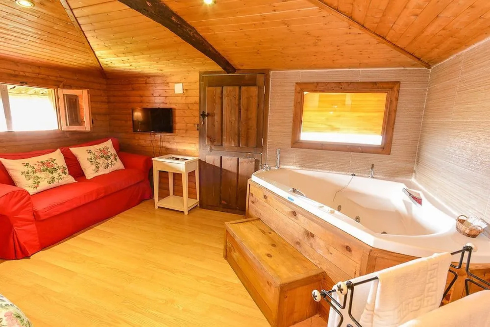 Hotel Rural Foncubierta