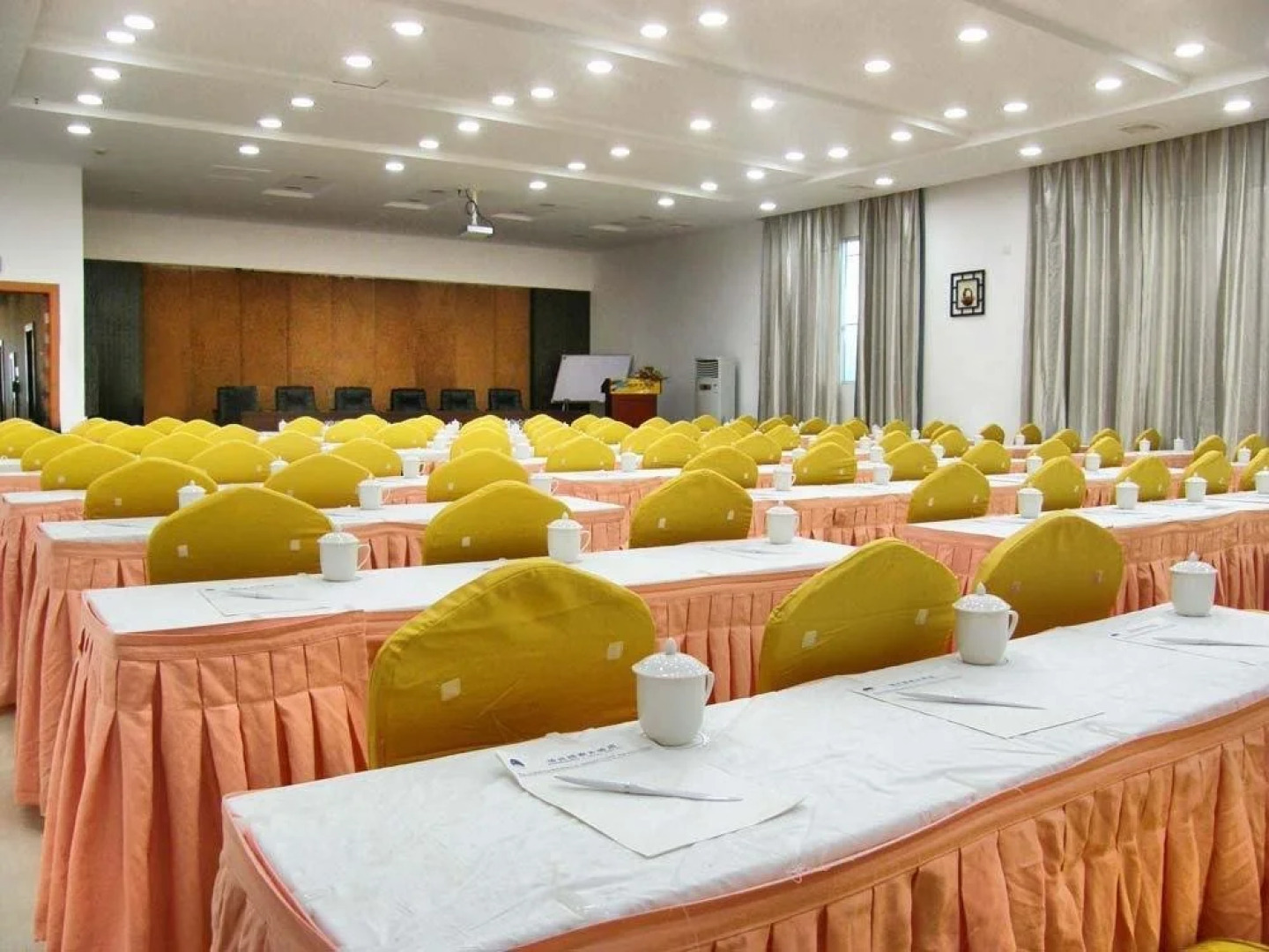 云霄临泰大酒店