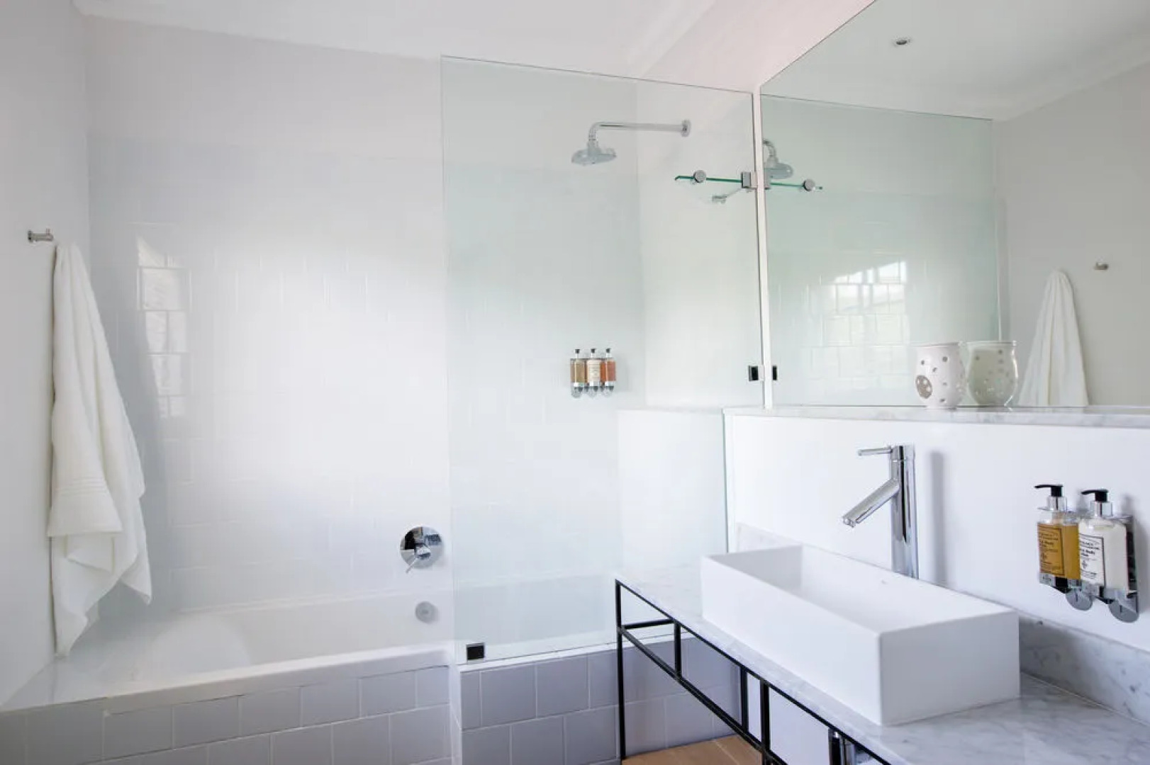 Twice Central Guesthouse